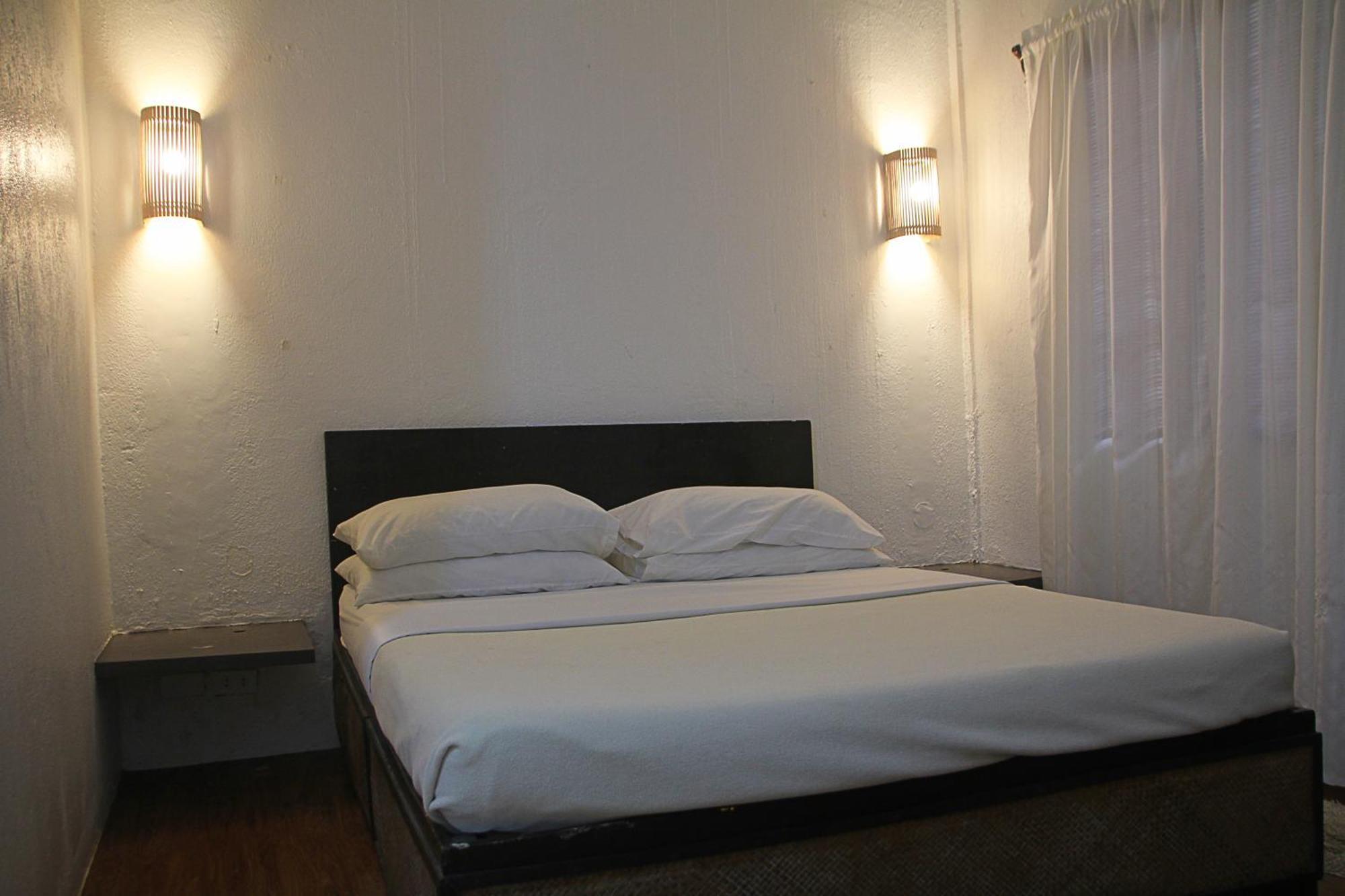 Lazy Dog Bed & Breakfast Balabag  Exteriör bild