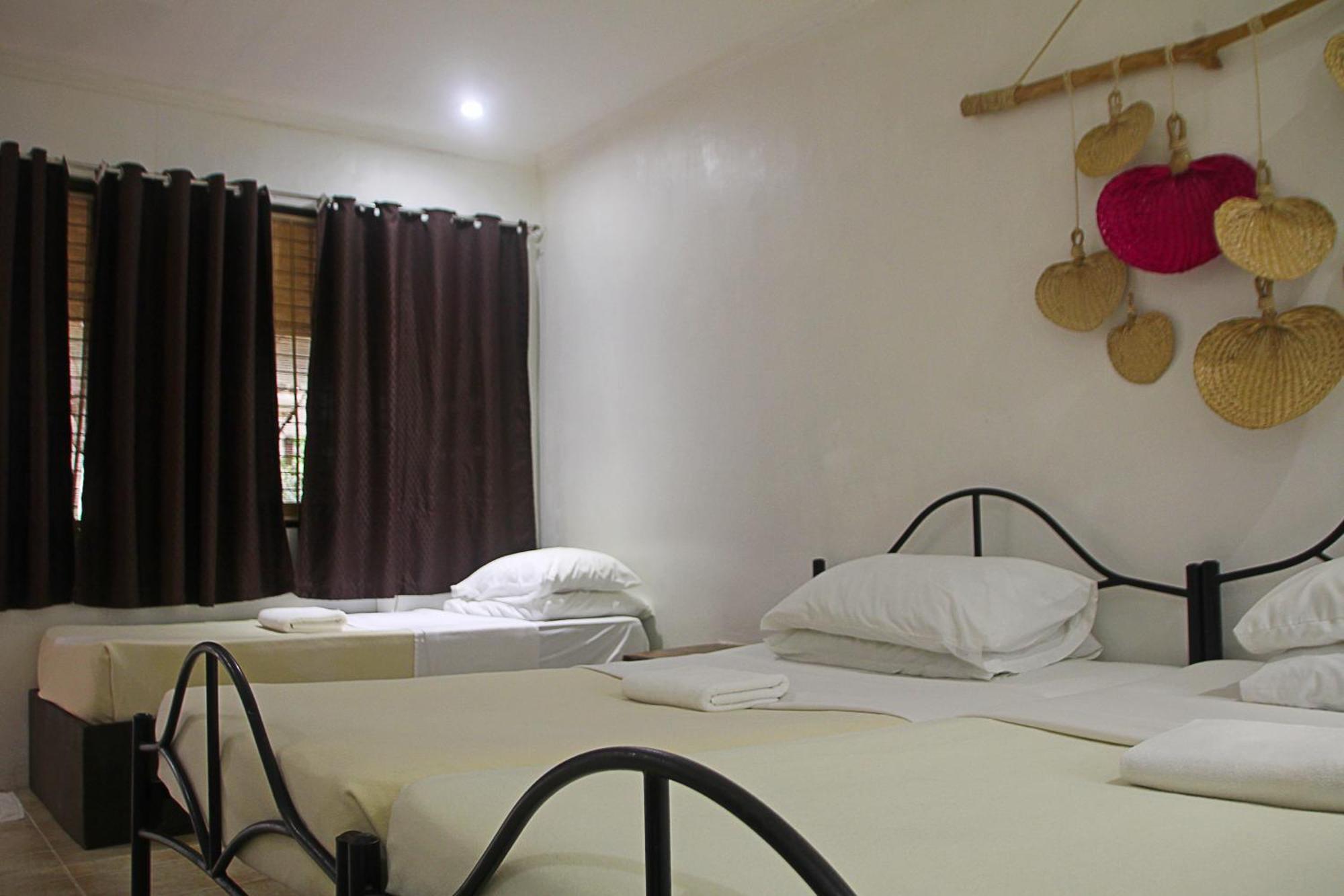 Lazy Dog Bed & Breakfast Balabag  Exteriör bild